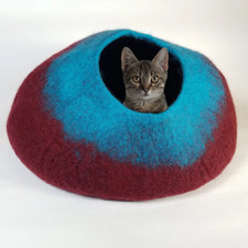 Cat Cave Pet Bed 100 Very Soft and Durable Merino Wool  Teal  Burgundy - NEW