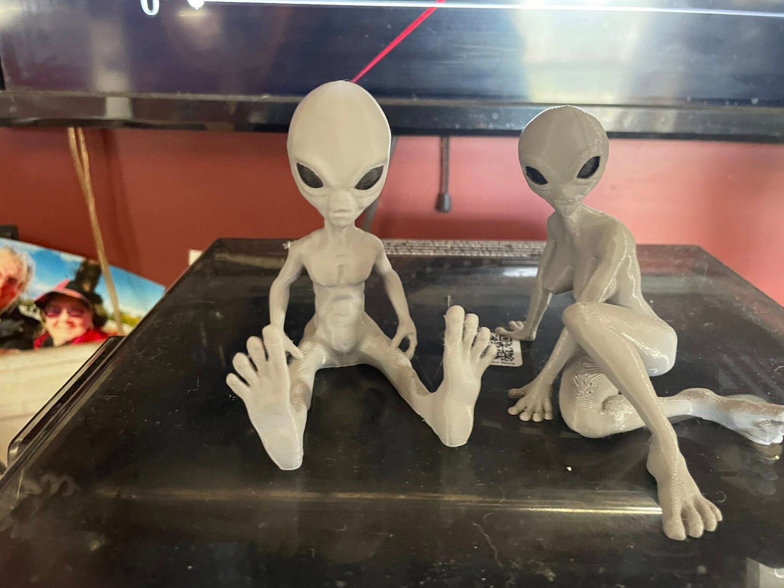 Alien Action Figure Set! 4" Tall In Their sitting position | eBay
