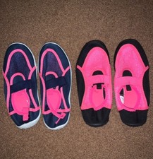 Wonder Nation Neon Pink/Navy water swim shoe size 13-1