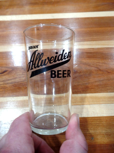 RARE DRINK ALLWEIDEN BEER SHELL GLASS WHITE EAGLE BRG CHICAGO ILLINOIS ILL IL