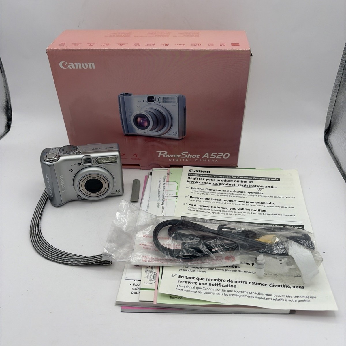 Canon PowerShot A520 4.0MP 4X Zoom Digital Camera Silver w/ Box