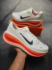Nike Vomero 18 PLUS Mens Running Trainers "Bright Crimson" Multiple Sizes