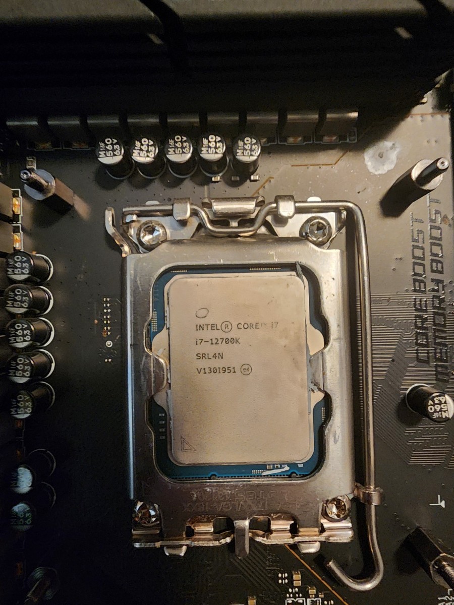 MSI MPG Z690 Carbon WiFi Motherboard, i7-12700K, DDR5 RAM, 1TB 