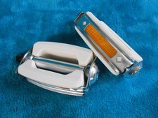 NEW BICYCLE 9/16'' WHITE Chrome PEDALS FOR 3 PC. CRANK BIKES: BMX, MTB, Ebike