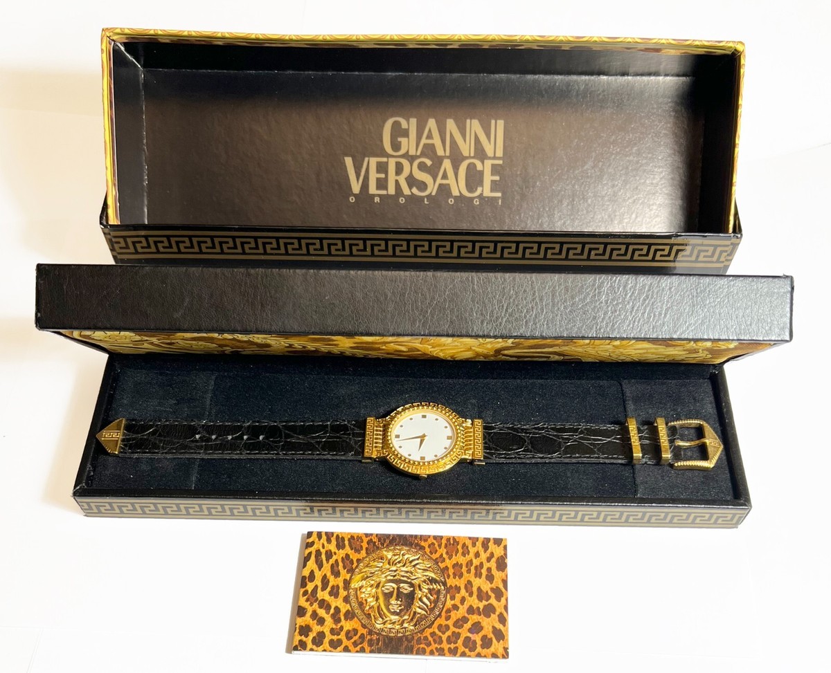 VINTAGE GIANNI VERSACE Signature MEDUSA GOLDPLATED G10 Watch NEW