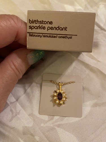 Vtg NIB Avon Birthstone Sparkle Pend- Feb. Sim Amethyst Necklace- 18” Goldtone