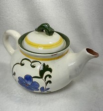 Della Ware Earthenware Ceramic Teapot Laurita Made in The USA