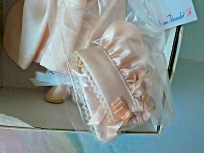 コレクション Madame Alexander Children's Prayer Doll Madame Alexander Children's Prayer Doll in Box Blonde 28385