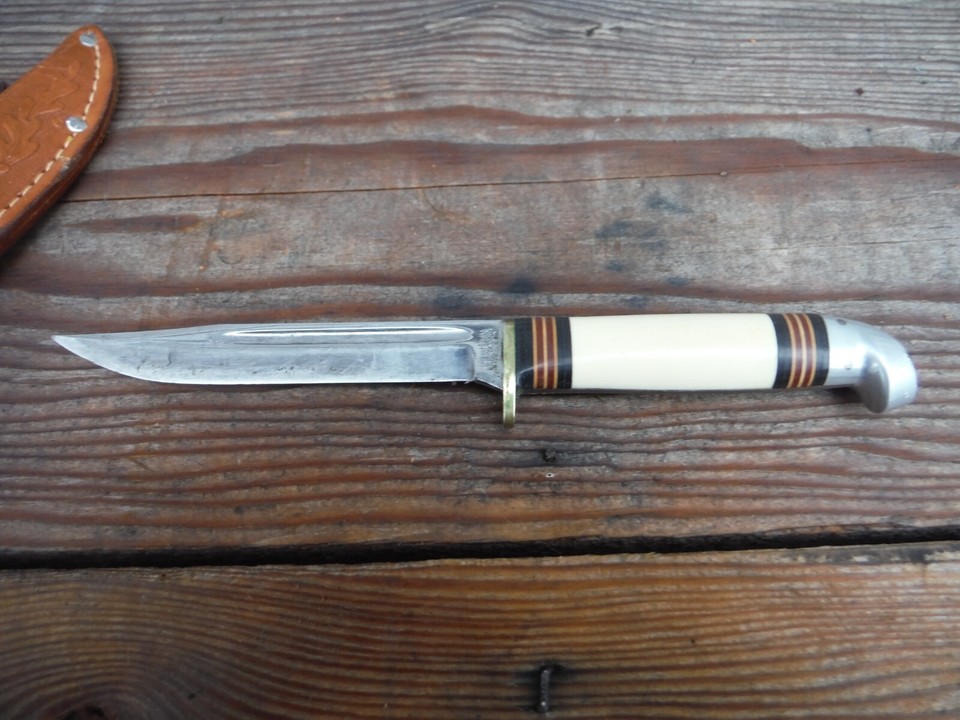 Vintage Western P48A Fixed Blade Hunting Knife W/ Leather Sheath