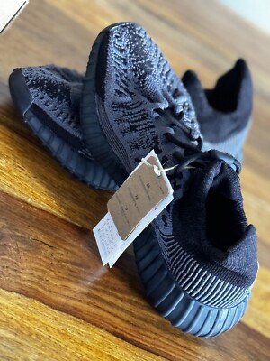 Adidas Yeezy Boost 350 V2 Black Kanye West Sneaker Schuhe 41 Herren Jungs