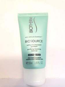 biotherm biosource purifying foaming cleanser
