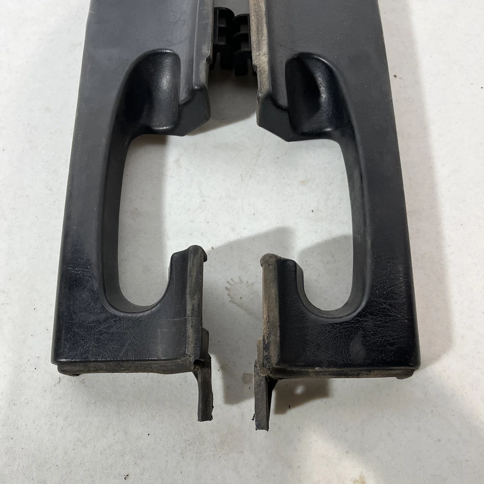 Juego de manijas de tracción reposabrazos puerta derecha izquierda Ford F250 F350 Super Duty 1999-2007 Foto 2 de 4