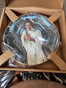 1987 Collector Plate Princess Leia Star Wars  Hamilton original box and COA