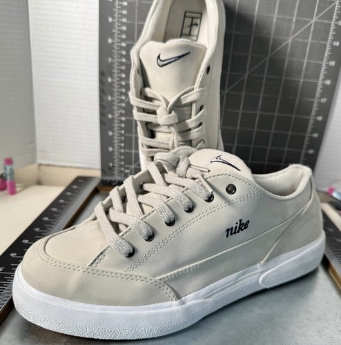 Tenis Y2K Nike para mujer GTS 141032 042 blanco tostado talla 11/UE 43