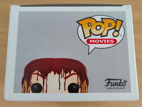 FUNKO POP! MOVIES CARRIE (BLOODY) #467 - WITH PROTECTOR - VERY RARE.... - Imagen 5 de 6