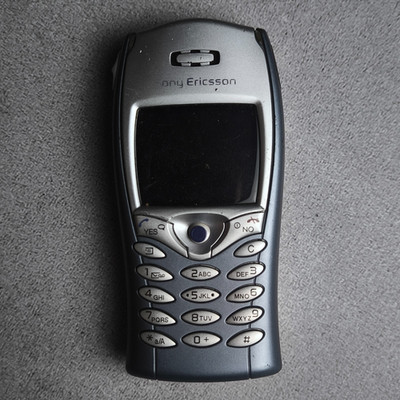 Sony Ericsson T68i RARE Vintage Collector Phone Bluetooth FOR PARTS/REPAIR