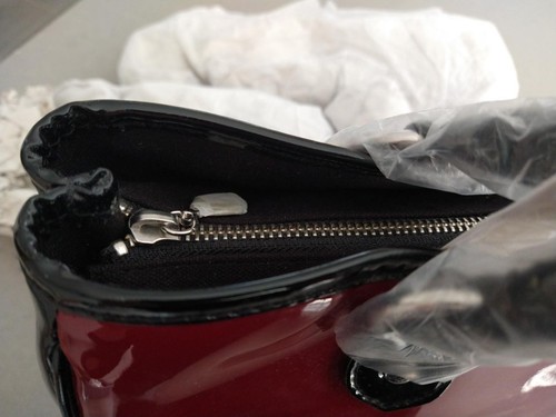 Lulu Guinness sml Doll Face WANDA in BLACK CHERRY patent and canvas BNWT rare!! - Picture 15 of 18