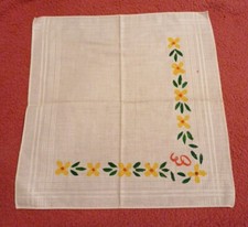 Kindertaschentuch  Vintage 60-er Handarbeit mit Batik und Monogramm  Sammlerst.