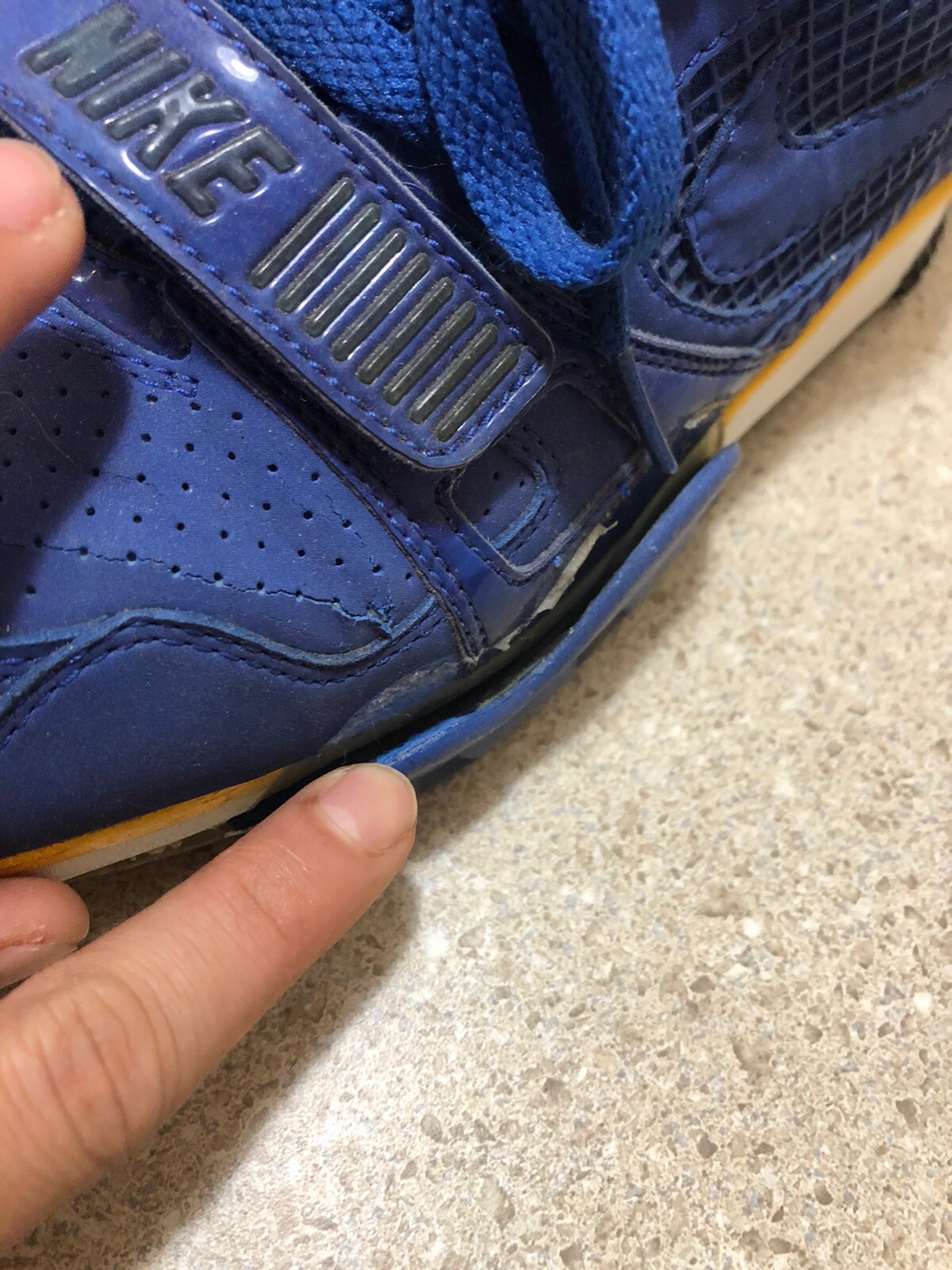 supreme air trainer 2