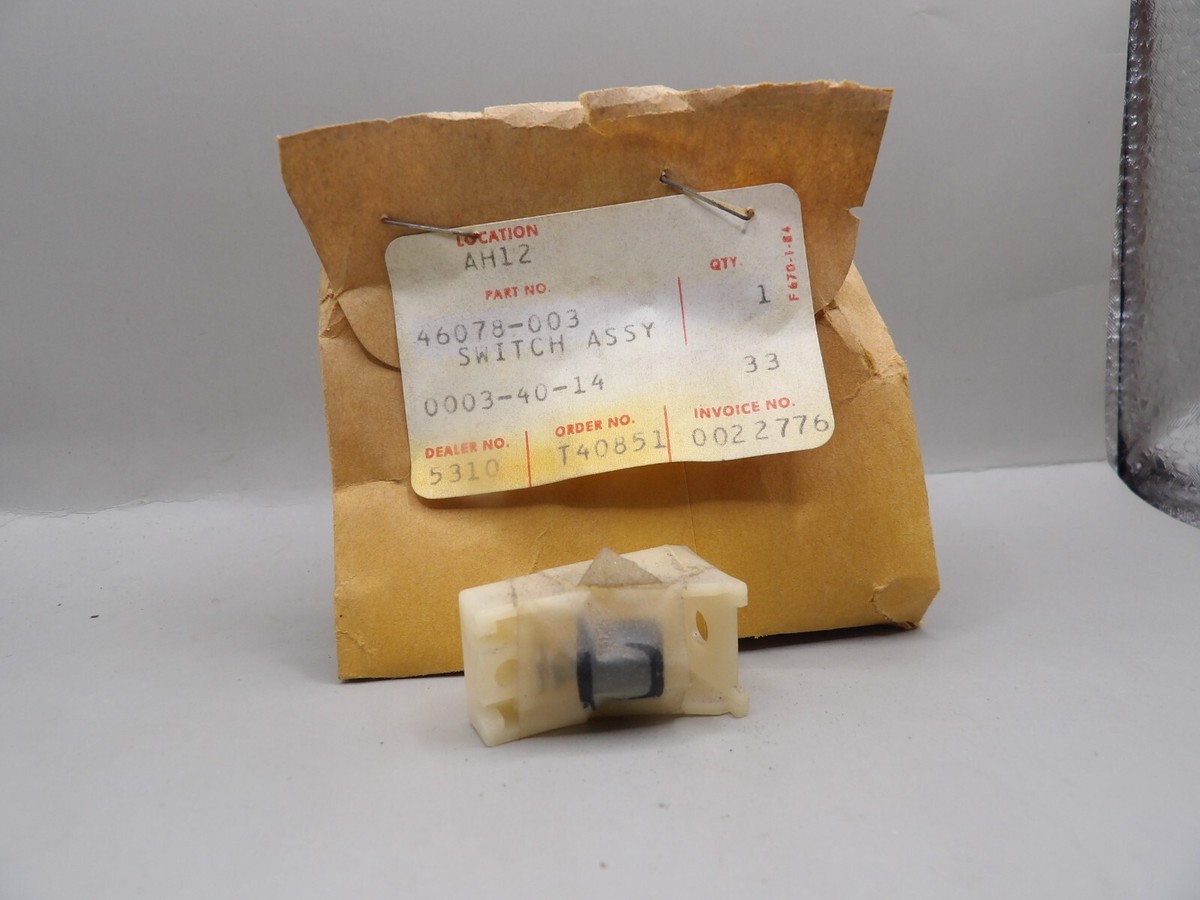 ありす様確認用 NOS Kawasaki W2 S1 A1 A7 C2 F4 F9 G4 Genuine Left Switch Horn