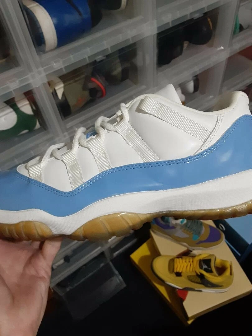 Jordan 11 shop columbia low