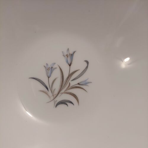 9" Noritake BlueBell Round Serving Bowl - Picture 2 of 3
