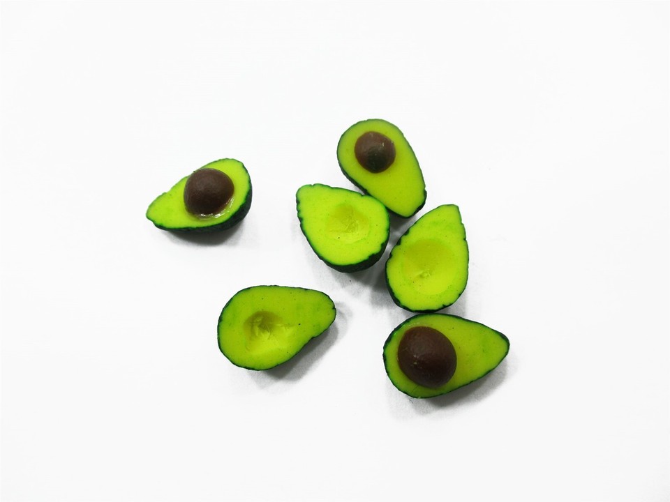 Dollhouse Miniatures Food - 20 Piece Half Avocado Charms Clay Fruit Supplies