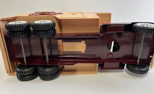 Vintage 1960 BUDDY L Horse Stable Camper Truck w/Horses And Box **READ** - Picture 11 of 24