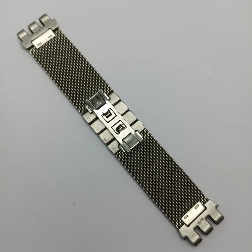 Reloj pulsera Swatch vintage de acero inoxidable de malla de 21 mm para hombre Foto 3 de 4