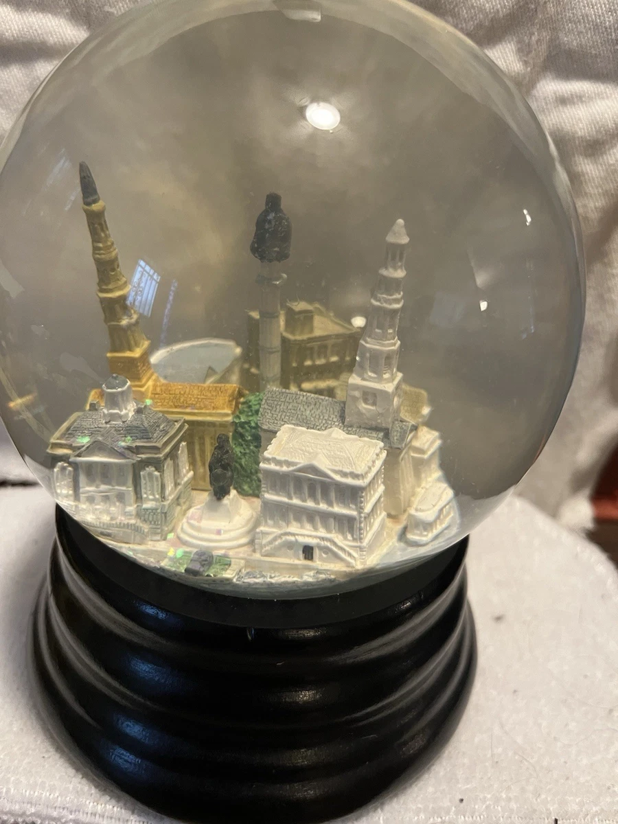 Saks Fifth Avenue Snow Globe for sale | eBay