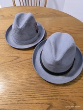 2 Vintag Men's Hats With A Hat Box.