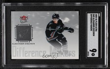 2005-06 Fleer Ultra Difference Makers Alex Ovechkin #DM9 SGC 9 MINT 09gu