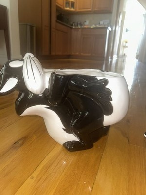Vintage Pepe Le Pew & Penelope Kiss Cookie Jar Collectible Warner
