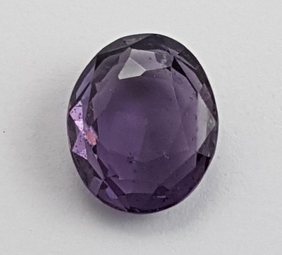 Echter violetter Spinell in Spezifikationsbox ( 6,54 Carat ) 12,2 x 10,2 mm EK