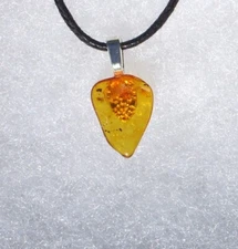 Natural Baltic Amber Free Form Stone Crystal Pendant Necklace Small