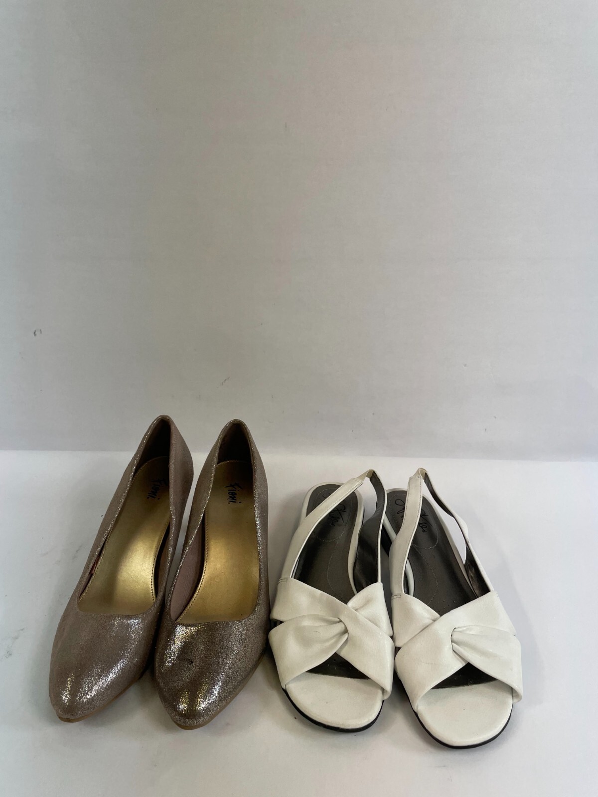 Lotto di 2 Sandali Donna Fioni Rosa Tacchi e Life Stride Bianchi Sistema Morbido