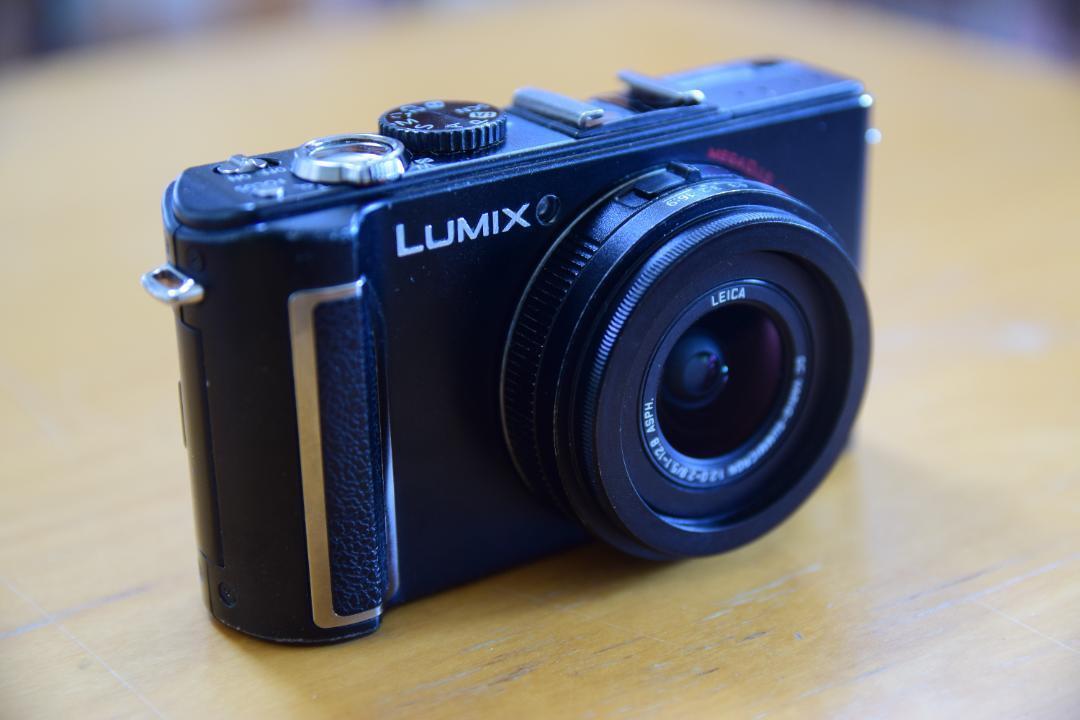 Panasonic Lumix DMC-LX3 K Digital Compact Camera 10.1 MP 2.5 Panasonic Lumix DMC-LX3 K Digital Compact Camera 10.1 MP 2.5