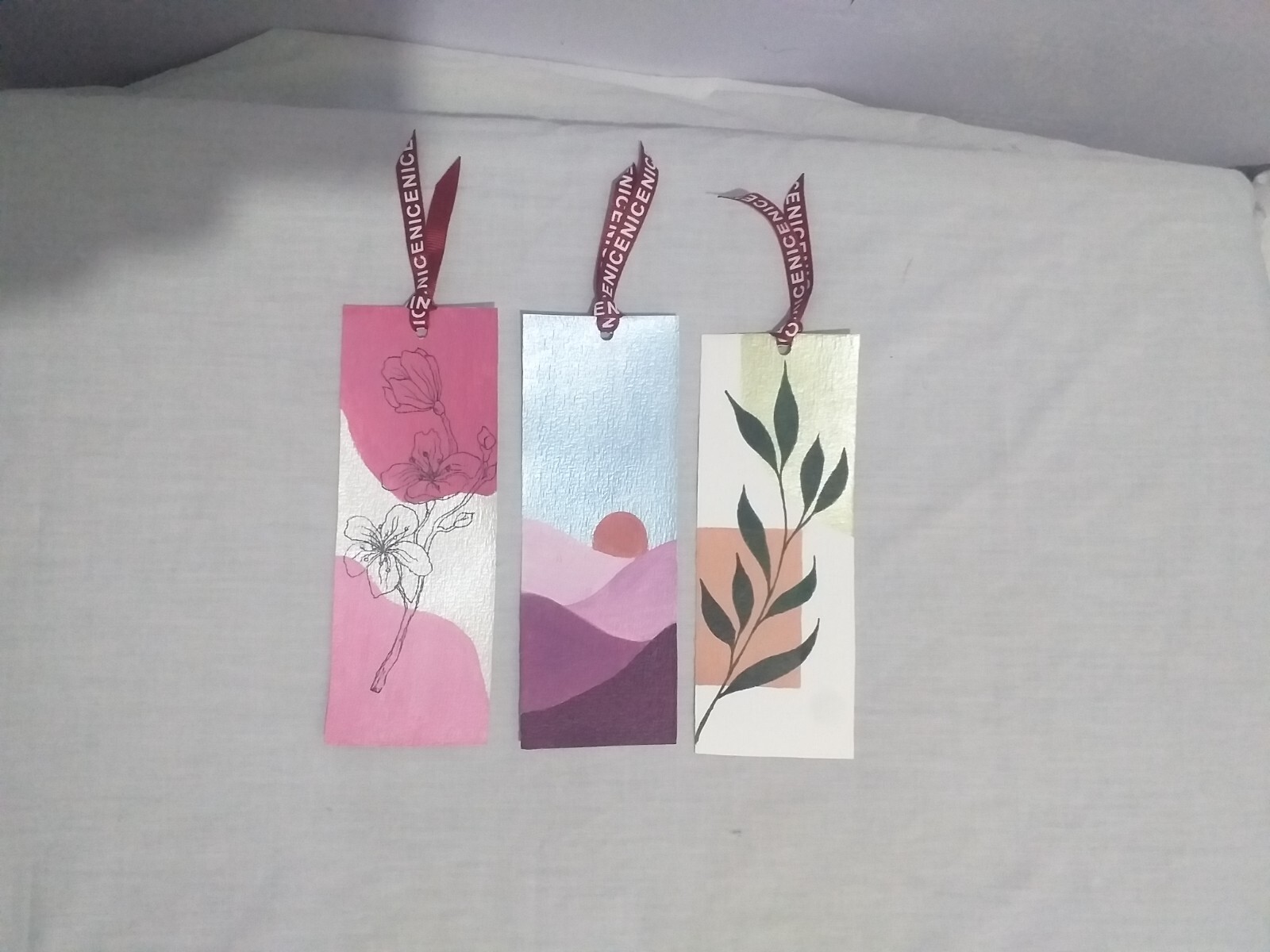 Hand-Painted Aesthetic Acrylic Bookmarks - Set of 5, Unique Collectible Art  New