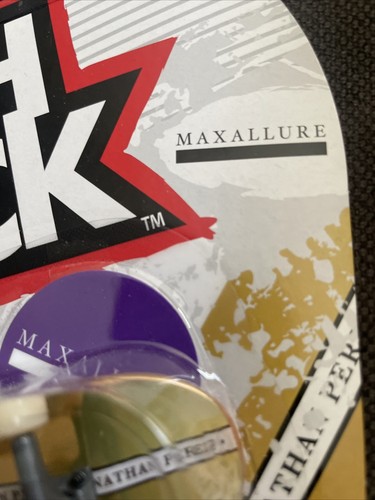 Tech Deck Maxallure Johnathan Perez Fingerboard Model Skateboard Single Pack - Picture 3 of 5