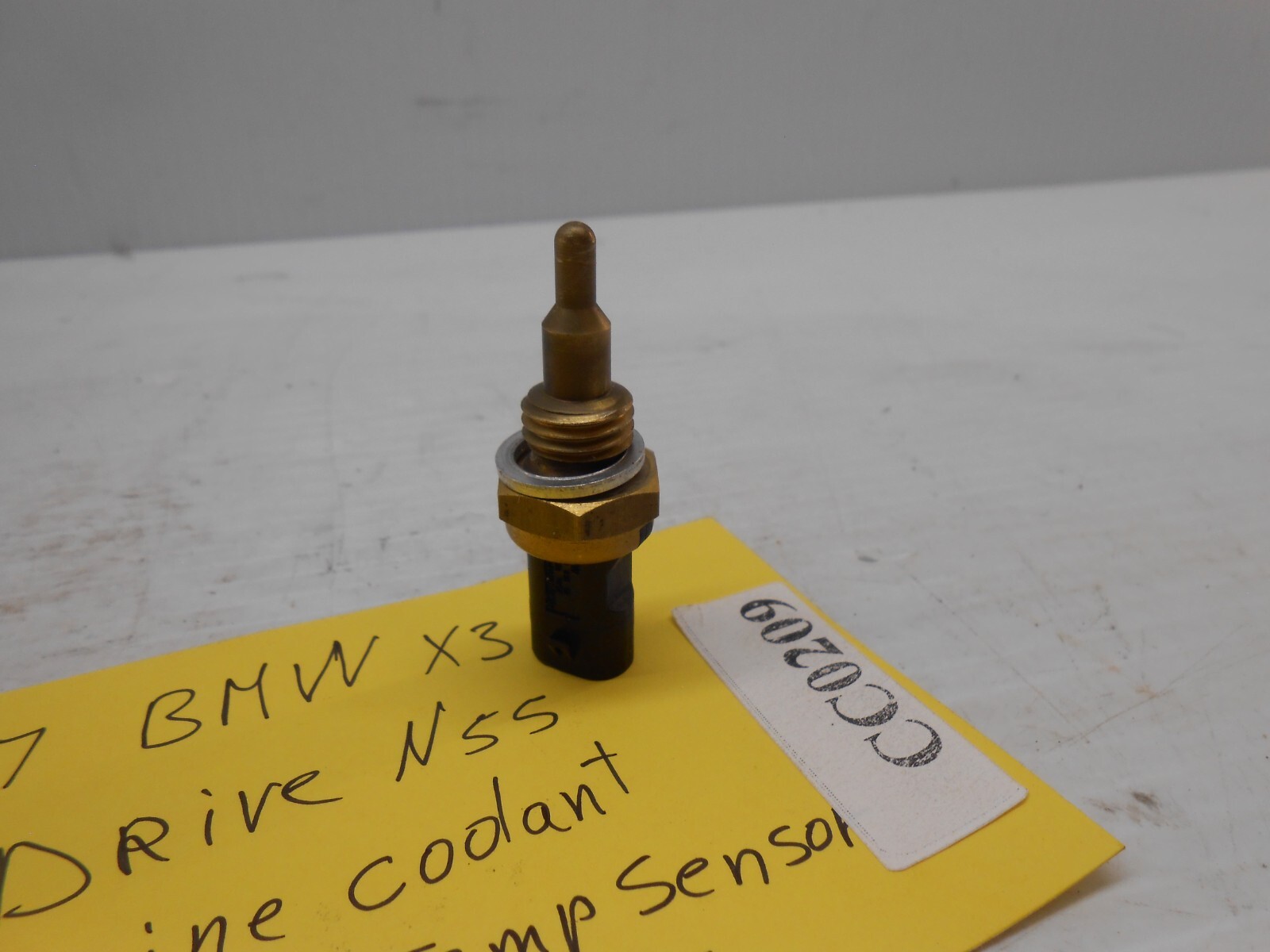 1117 BMW X3 F25 XDRIVE N55 3.0L ENGINE COOLANT TEMPERATURE TEMP SENSOR