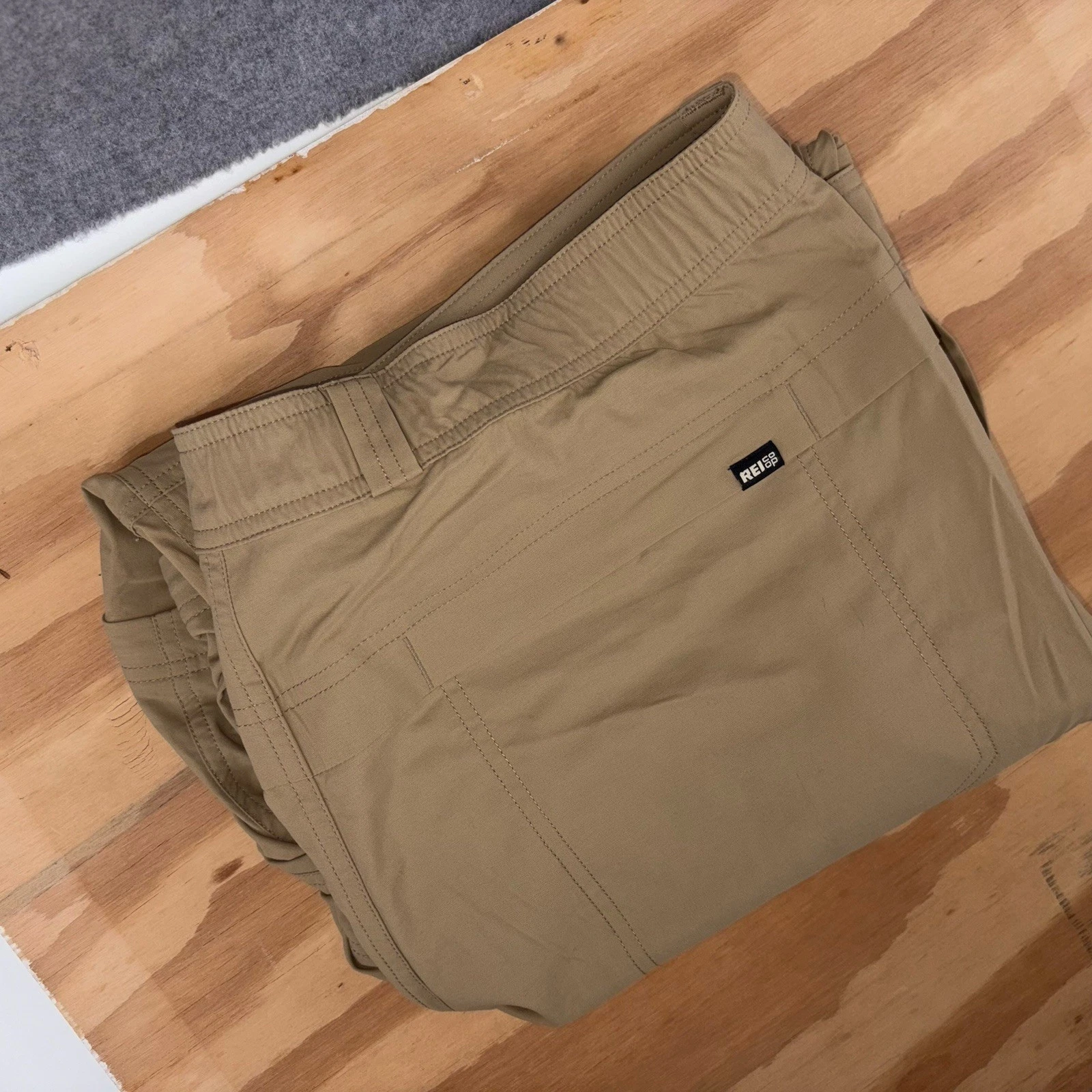 REI Men’s Convertible Cargo Pants 42x32 Tactical Tan Khaki Nylon Ripstop