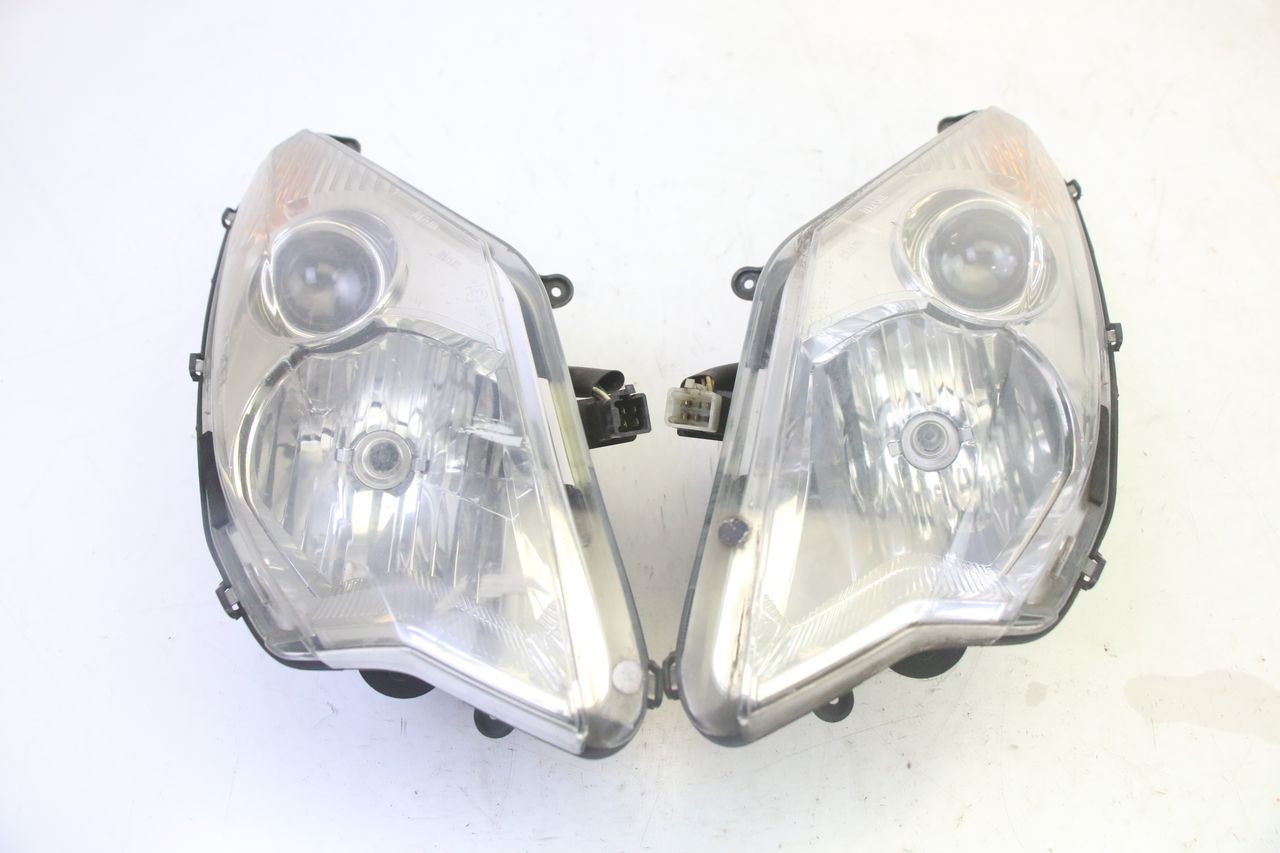 HEADLIGHT - PEUGEOT SATELIS 125 (2006 - 2009)