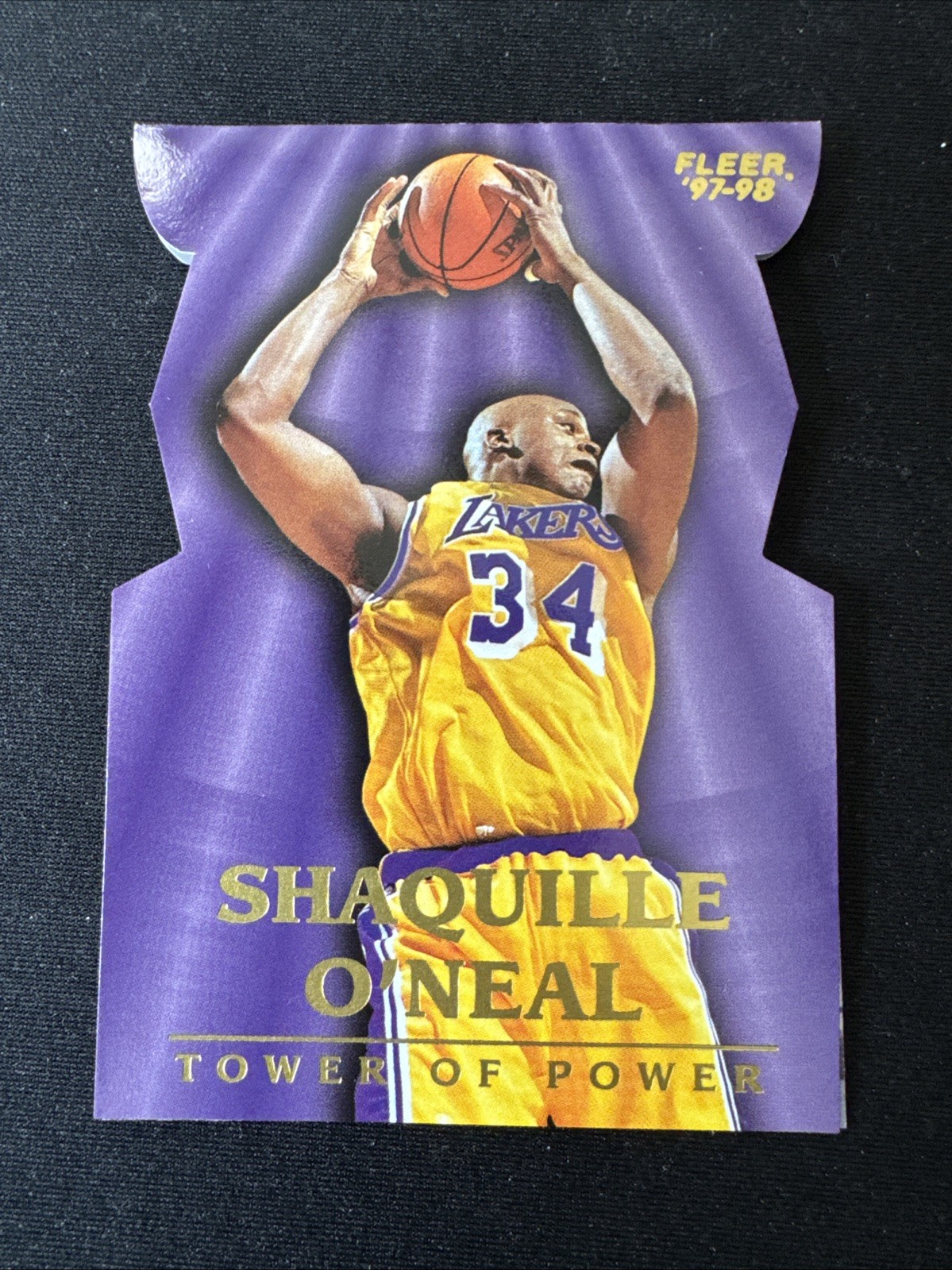 Shaquille O'Neal 1997 Fleer #8-TP Tower of Power Price Guide