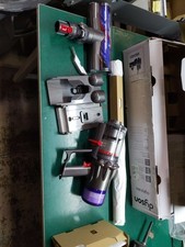 Dyson Digital Slim Cordless Vacuum   Used Missing Battery  3 Accessories 