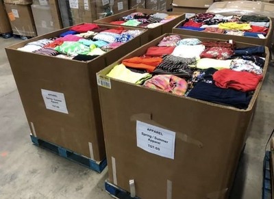 Lot of 25 Premium Clothing Items Wholesale Resale Consignment - Womens Used 