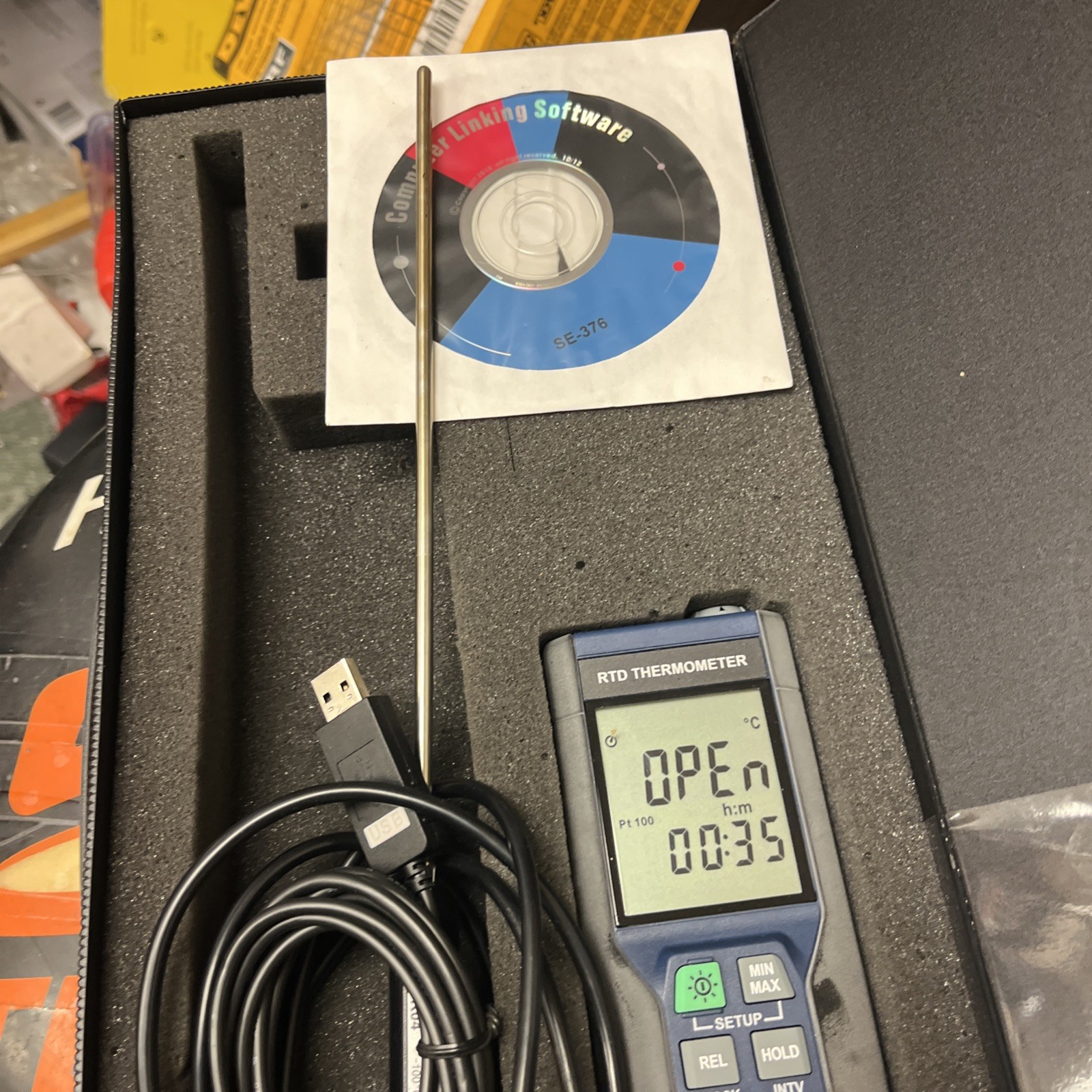 CENTER-376 Datalogger Precision RTD Thermometer (0.01°C),Record Temperature
