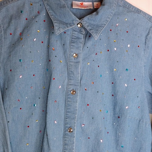 Quacker Factory womens Medium denim blue button up shirt Stones Pockets - Picture 2 of 8