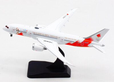 JC Wings 1/400 JAL BOEING 787-8 JA837J ANA Flaps down TOKYO