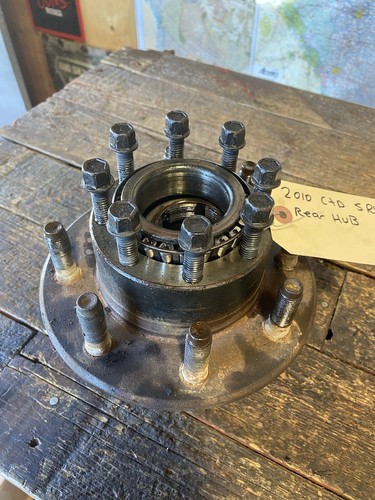 2010 2011 2012 DODGE RAM 2500 3500 CUMMINS SINGLE REAR WHEEL HUB - Picture 2 of 7