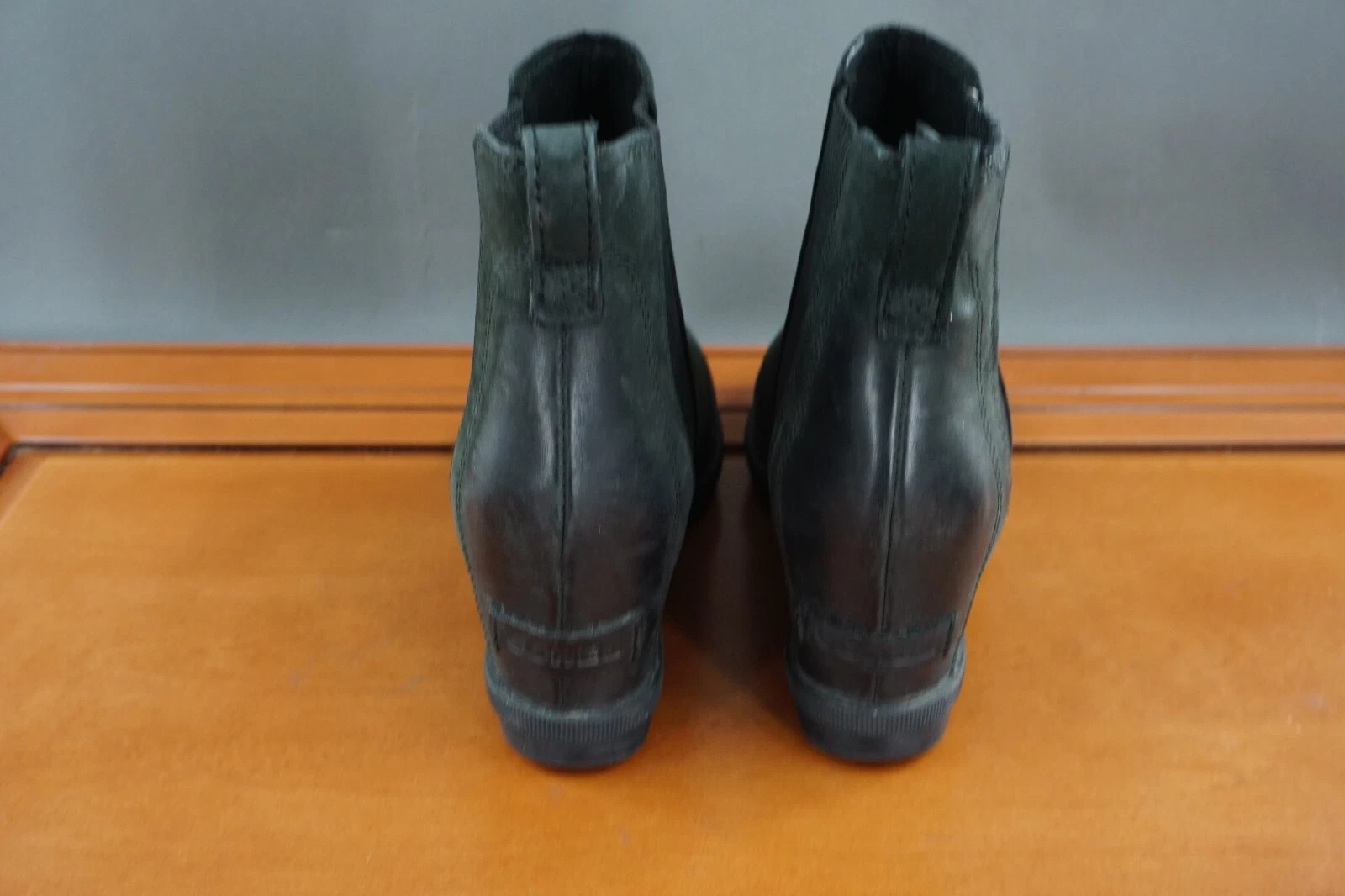 sorel joan of arctic ii wedge leather hidden heel ankle bootie boots